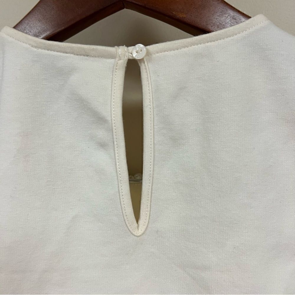 Ann Taylor from with beaded collar. Size XS - Picture 4 of 5